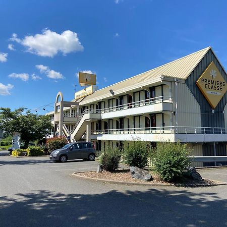 蒙吕松圣维克多普瑞米尔经典酒店 Saint-Victor-des-Oules 外观 照片